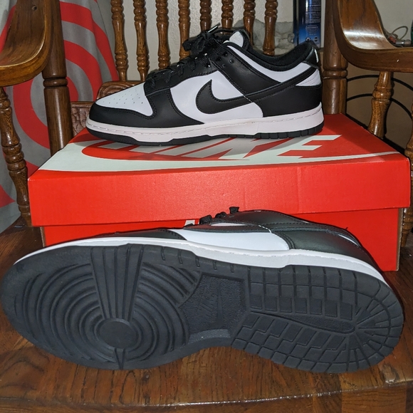 Nike Dunk Low Retro "Black and White Panda" - Picture 15 of 16